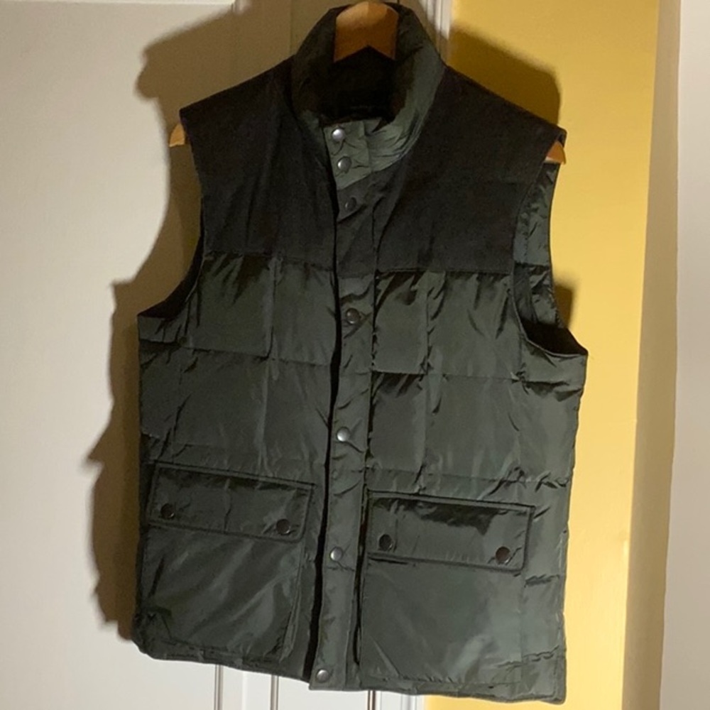 Men’s Banana Republic Vest